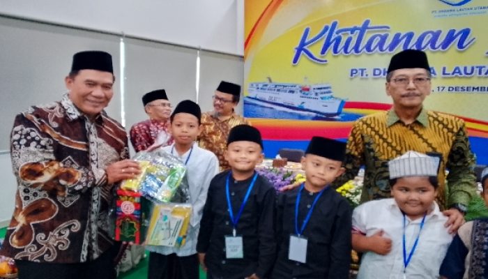 Bambang Haryo Soekartono Apresiasi Perluasan Khitan Massal PT DLU