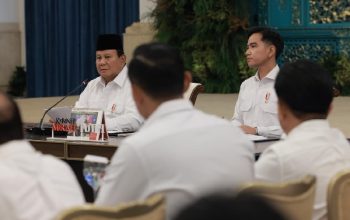 Prabowo Minta Menhut Tak Ragu Cabut Izin Konsesi Bermasalah