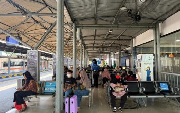 Awas Kehabisan! Tiket KA Lebaran 2026 Daop 8 Surabaya Sisa 69 Persen, Ini Rute Favoritnya