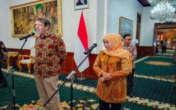 Jatim Dilirik Swedia, Gubernur Khofifah Matangkan Kolaborasi Transportasi hingga Pendidikan