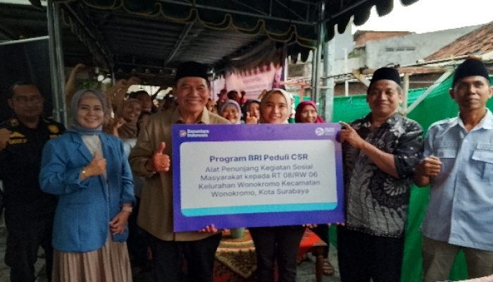 Wujudkan Kampung Guyub, Bambang Haryo dan BRI Salurkan Bantuan Sarpras untuk Warga Wonokromo