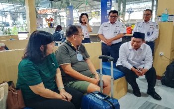 Antisipasi Mudik Lebaran 2026, Bambang Haryo Soroti Kereta Komuter Jatim yang Overload 150 Persen