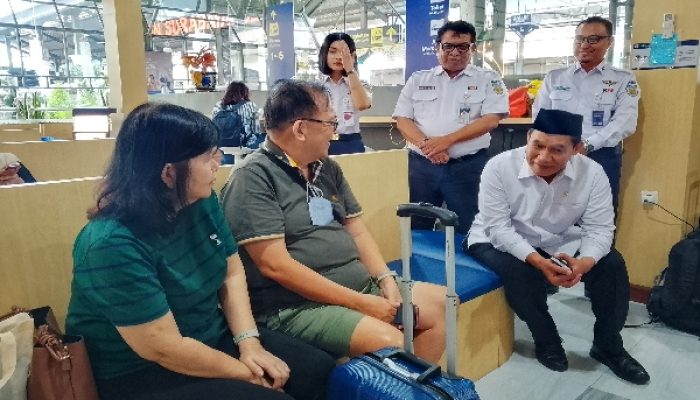 Antisipasi Mudik Lebaran 2026, Bambang Haryo Soroti Kereta Komuter Jatim yang Overload 150 Persen