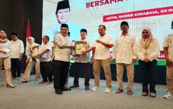 BHS Instruksikan Kader Gerindra Surabaya Kawal Program Prabowo hingga Titik RW