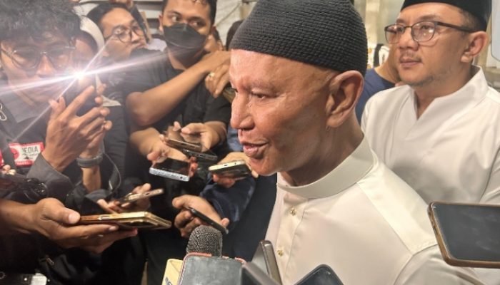 Gema Nuzulul Qur’an di DPD PDIP Jatim, Said Abdullah Santuni Ratusan Anak Yatim dan Serukan Perdamaian Dunia